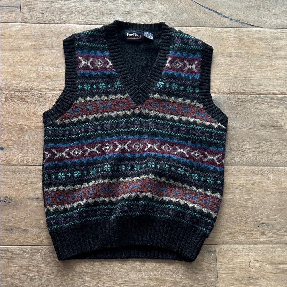 Par Four Men's V-Neck Patterned Sweater Vest